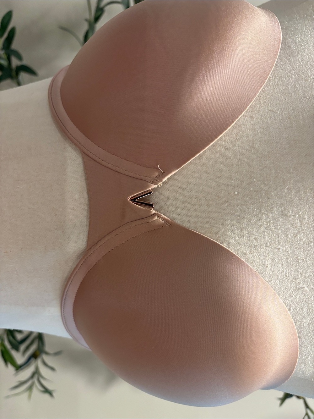 Victorias Secret Smooth Strapless T-Shirt Bra nude 34DD